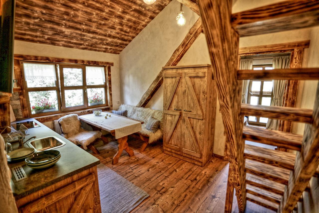 Chata Baba Yaga Ždiar Esterno foto